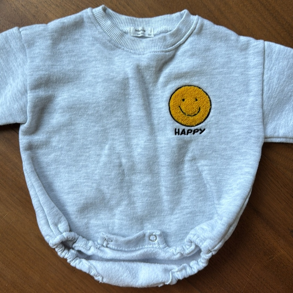 bebenine fleece crewneck onesie smiley sweatshirt / 12m true grey